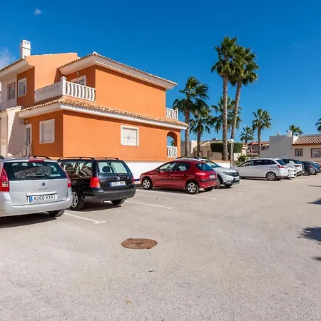 A Beautiful 2 Bedroom Townhouse - Cerezas * Ciudad Quesada